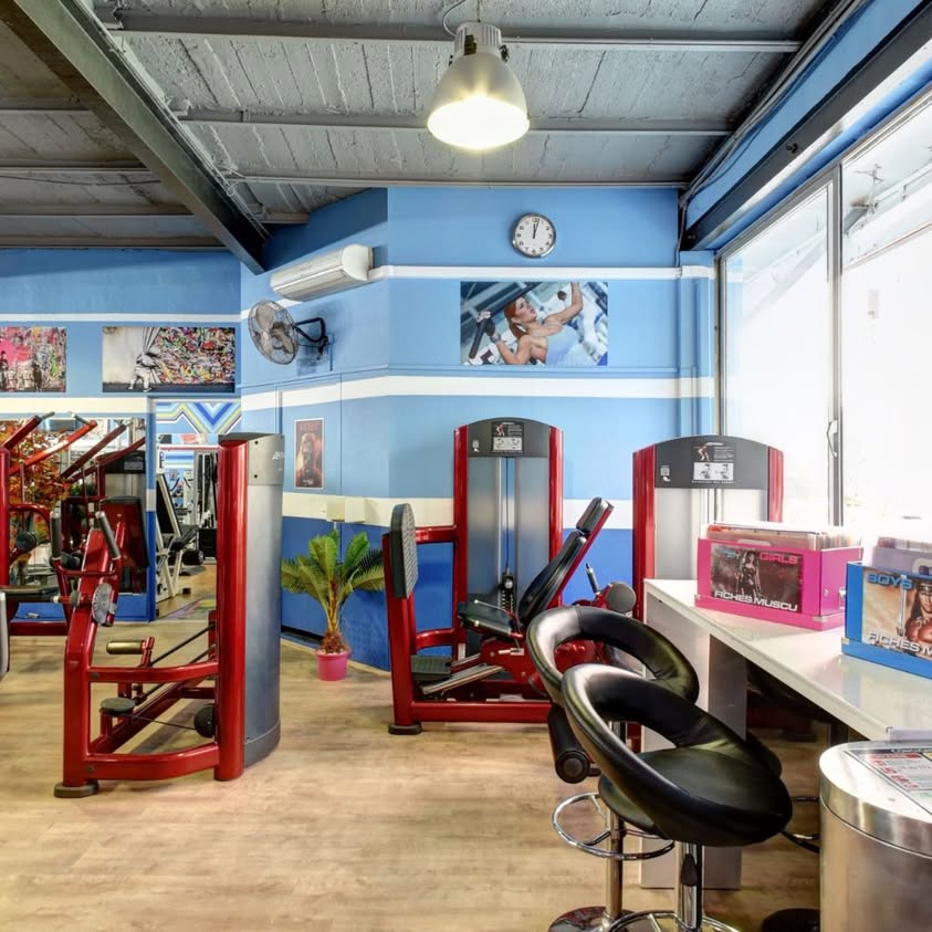 Machines du plateau musculation de Fitness City, Marseille 5e